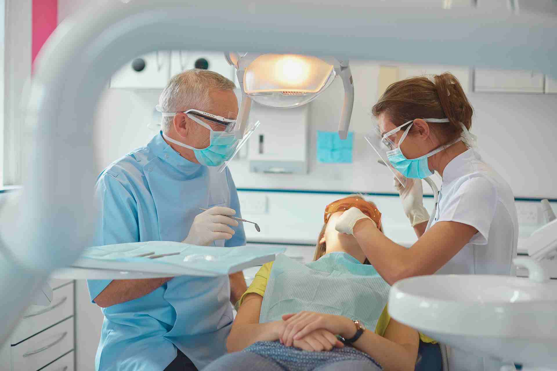Dentist in Clarendon Hills, IL